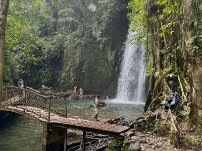 ulu petanu waterfall (3)