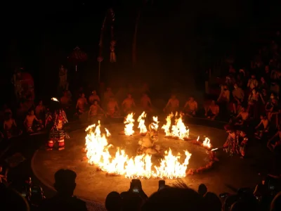 uluwatu kecak fire dance (3)